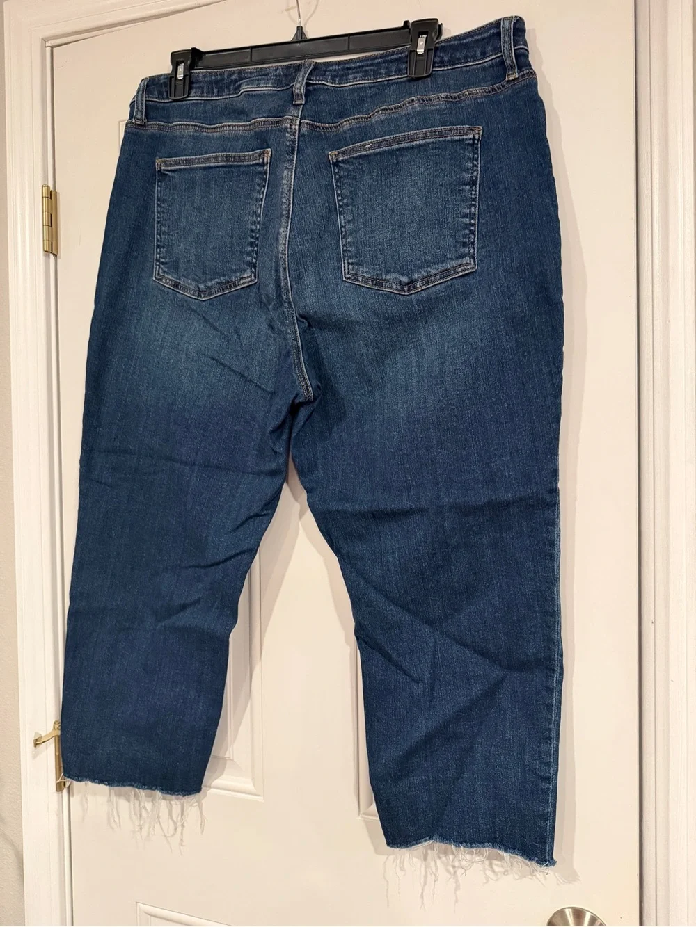 Kut from the Kloth Dark Blue Cropped Frayed-Hem Jeans